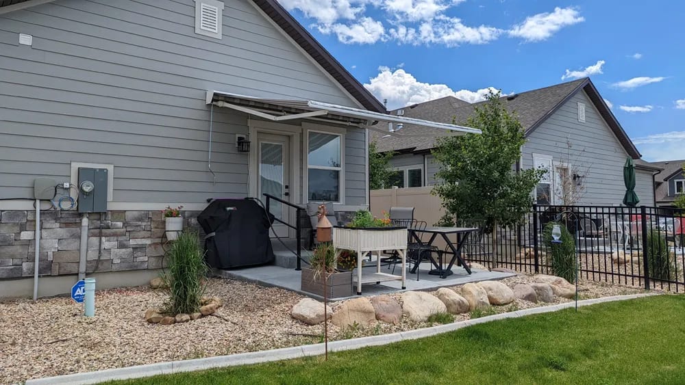 Retractable awning project photo 8