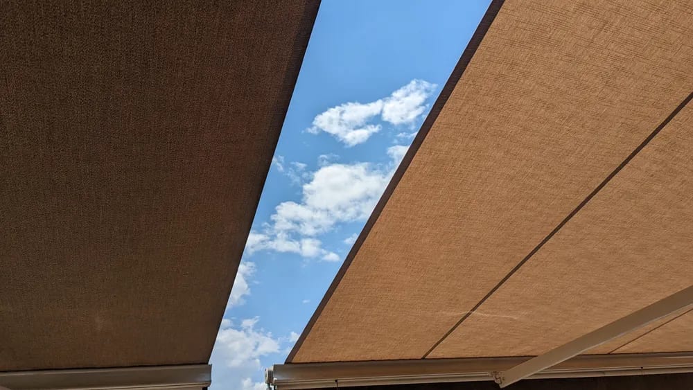 Retractable awning project photo 20